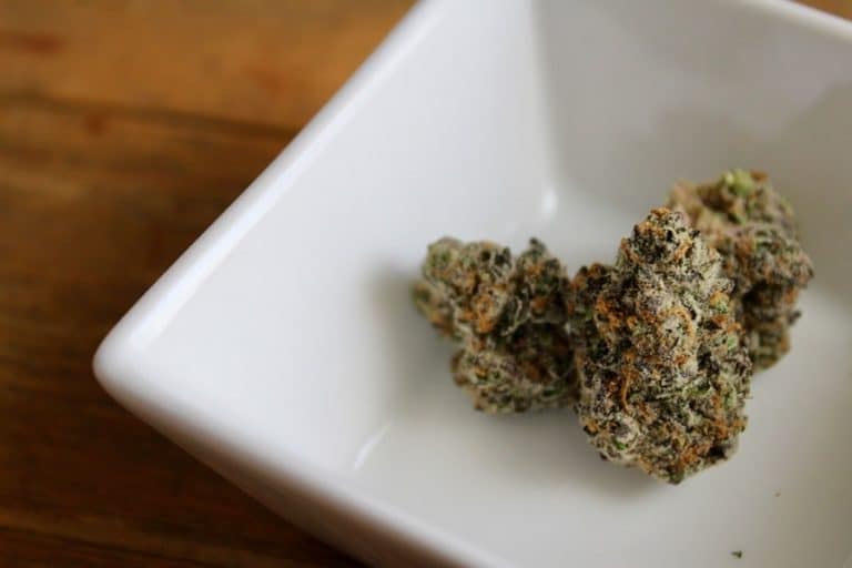 VMAC : ce qu'il faut savoir sur ce cannabinoïde